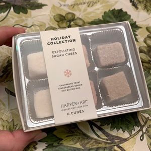 Harper + Ari Holiday Exfoliating Sugar Cubes
